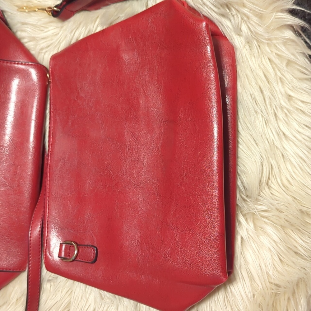 Red purse bag with bonus pouch and strap - Picture 2 of 5